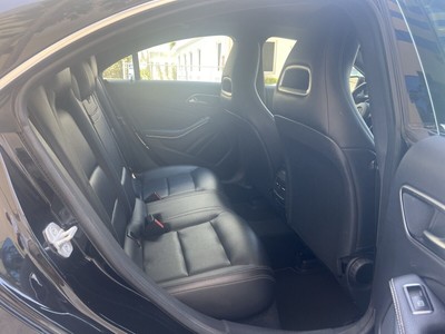 image 4 of interior