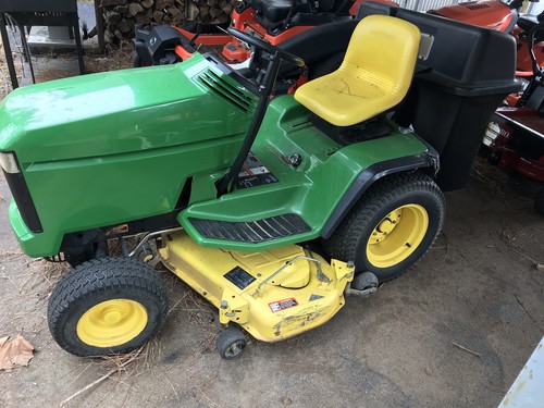 john deere lawn tractor