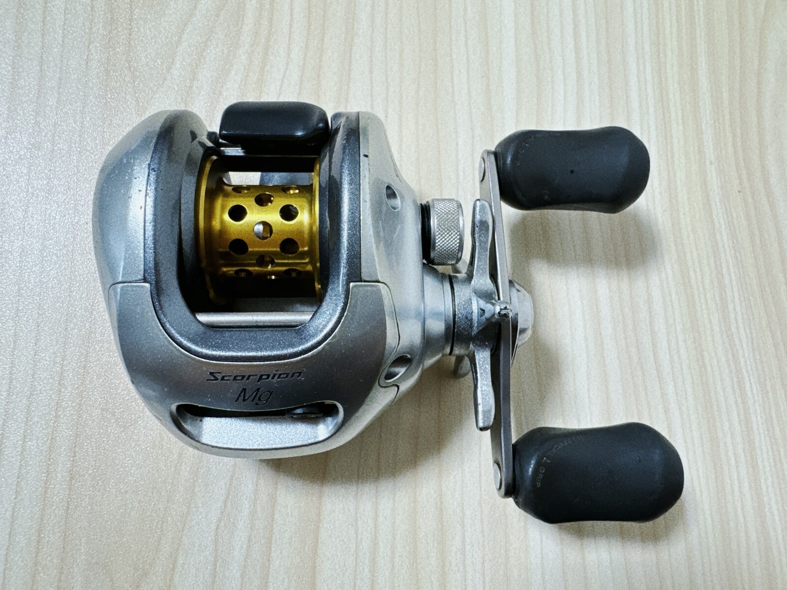 リール SHIMANO scorpiom nium Mg LEFT HANDLE Shimano Bait Reel 21 Scorpion MD 301xg Left Handle 2021 for