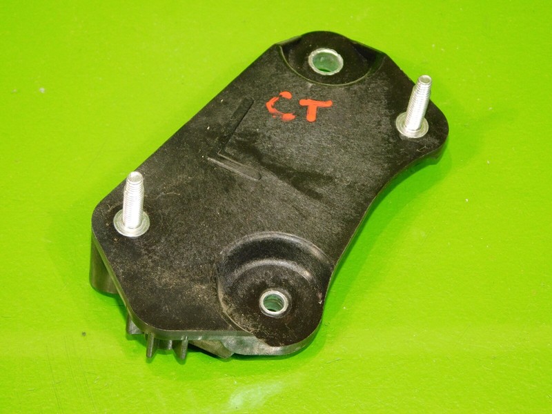06-13 IS250 IS350 OEM 78125-53010 gas accelerator bracket mount