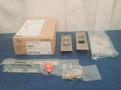 EMTEK 2153US15 Narrow Modern Rectangular 7-1/4'' Keyed Entry Satin Nickel