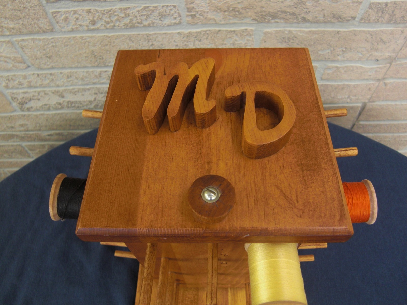 Vintage Revolving 48 Thread Spool Holder With Storage Compartment & Thread VNC