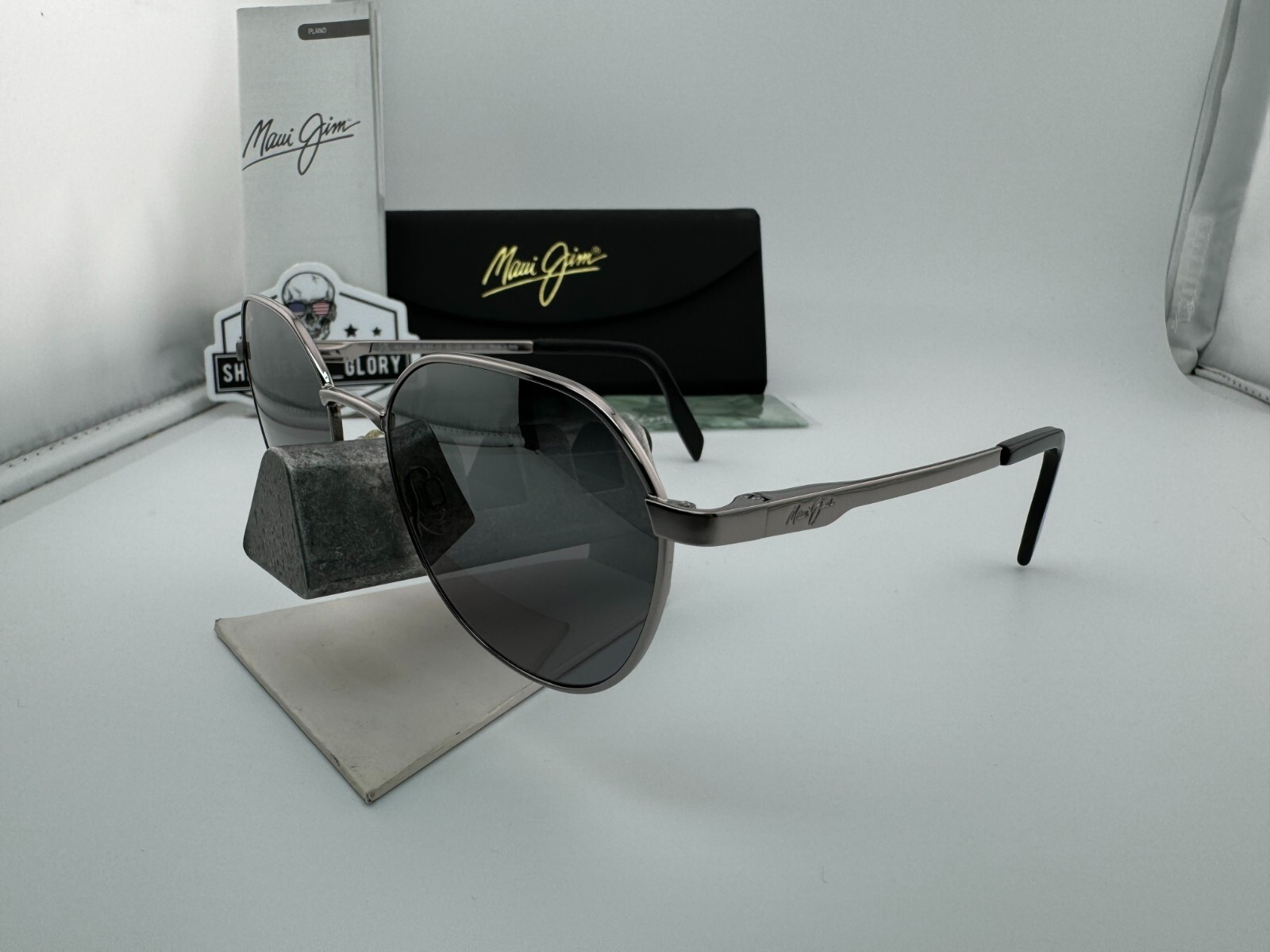 Pre-owned Maui Jim Hukilau Mj 845-11 Silver To Black Dual Mirror Polarized Sunglasses