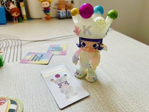 POP MART x MOLLY x INSTINCTOY Erosion Molly Costume Erosion POP MART x MOLLY x INSTINCTOY Erosion Molly Costume Erosion