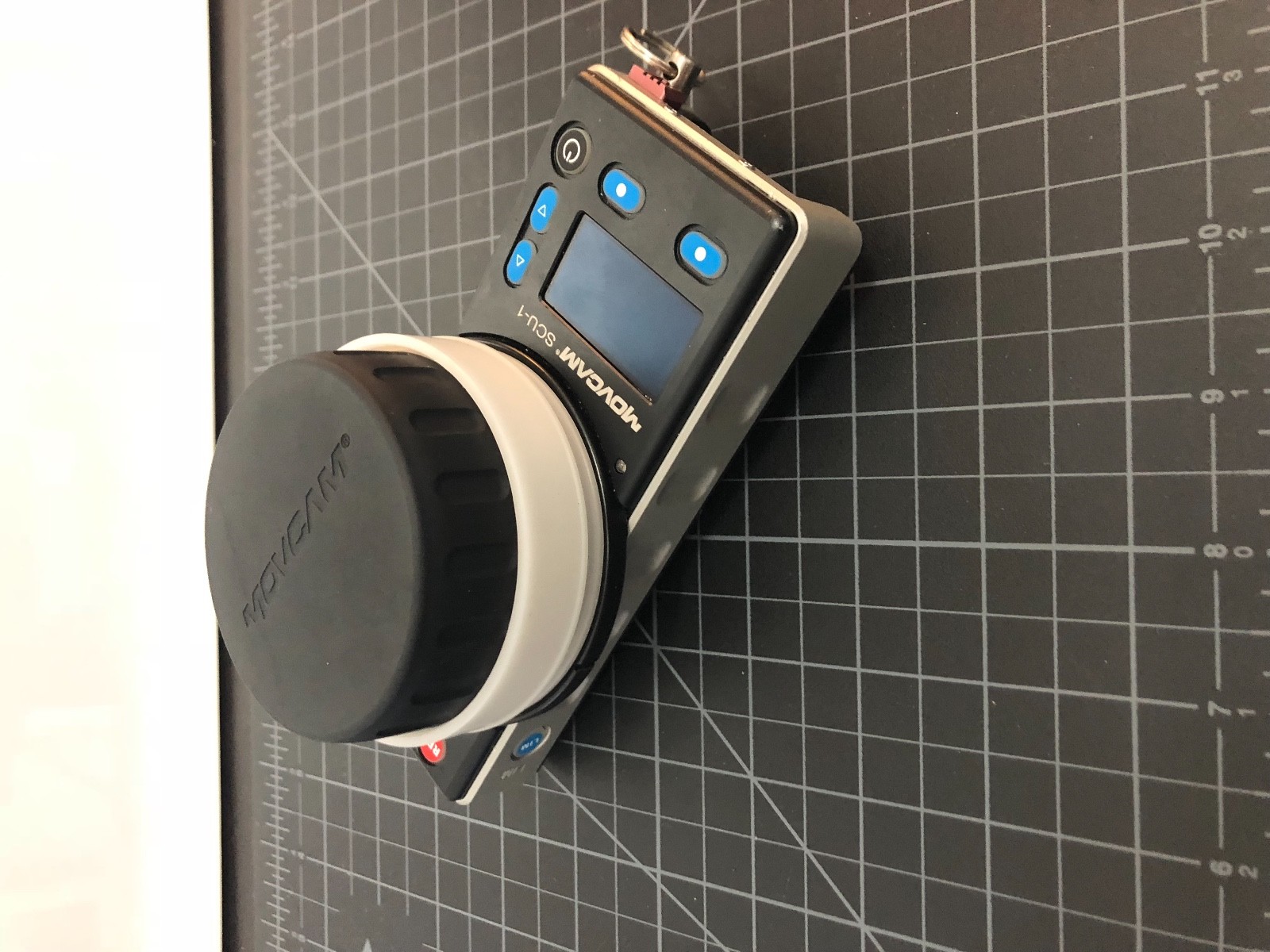 Movcam Single-Axis Wireless Lens Control System