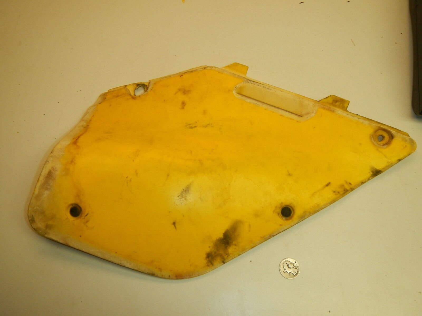 Right Side Cover Number Plate Yellow 1999 Suzuki RM125 RM 125