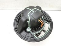 BMW 1er E88 125I 07-11 Gebläsemotor Lüftermotor Heizungsgebläse BMW 1er E88 125I 07-11 26.10.2007 9227670... Vorschau 2