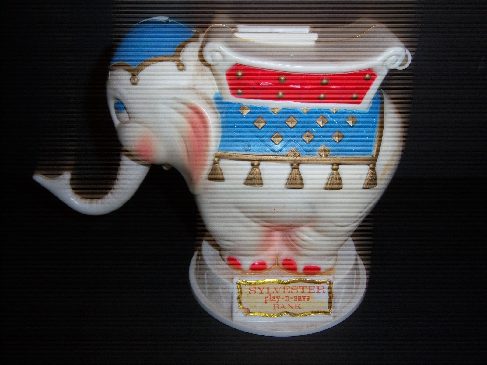 ...1950'S SYLVESTER PLAY-N-SAVE BANK