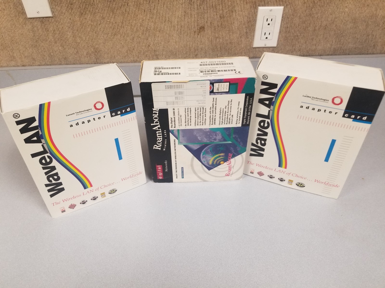 Wireles ISA WaveLAN/RoamAbout 2.4 Ghz/915 Mgz Lot of 3 Units - NEW!