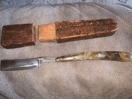 Vintage straight razor wood coffin,wade & butcher razor,HISTORIC WOODEN COFFIN