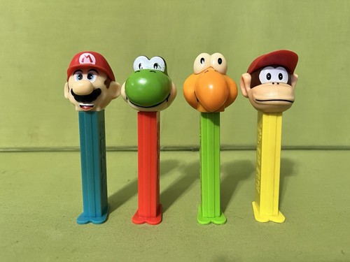 OLD PEZ 90s PEZ 85items ヴィンテージ　ペッツ Vintage 1990's Pez Candy Dispenser w/Original Packaging