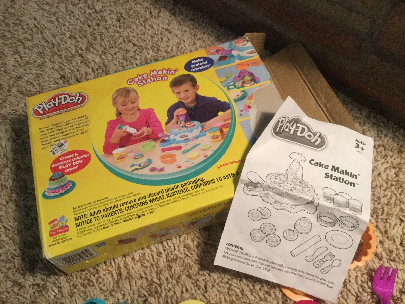 Play-Doh Cake Makin' Station by Hasbro