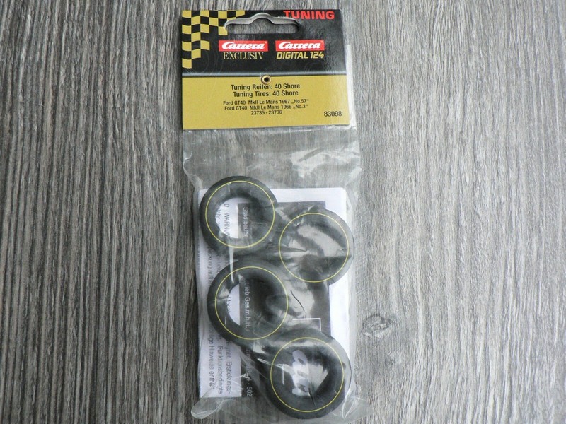 Verschiedene Carrera Exclusiv Digital 124 Tuning Reifen