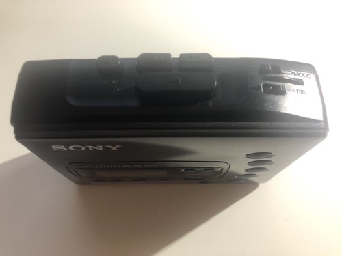 Vintage Sony Walkman - WM-FX41 - AM/FM - Cassette - W/Carry Case - Tested