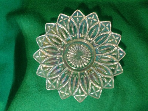Vintage Glass Fruit Plate Or Serving Plate 11 1/2”