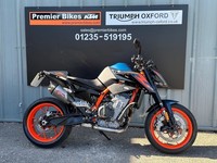 Stunning One Owner 2023/73 KTM 890 Duke R FSH Motorcycle 