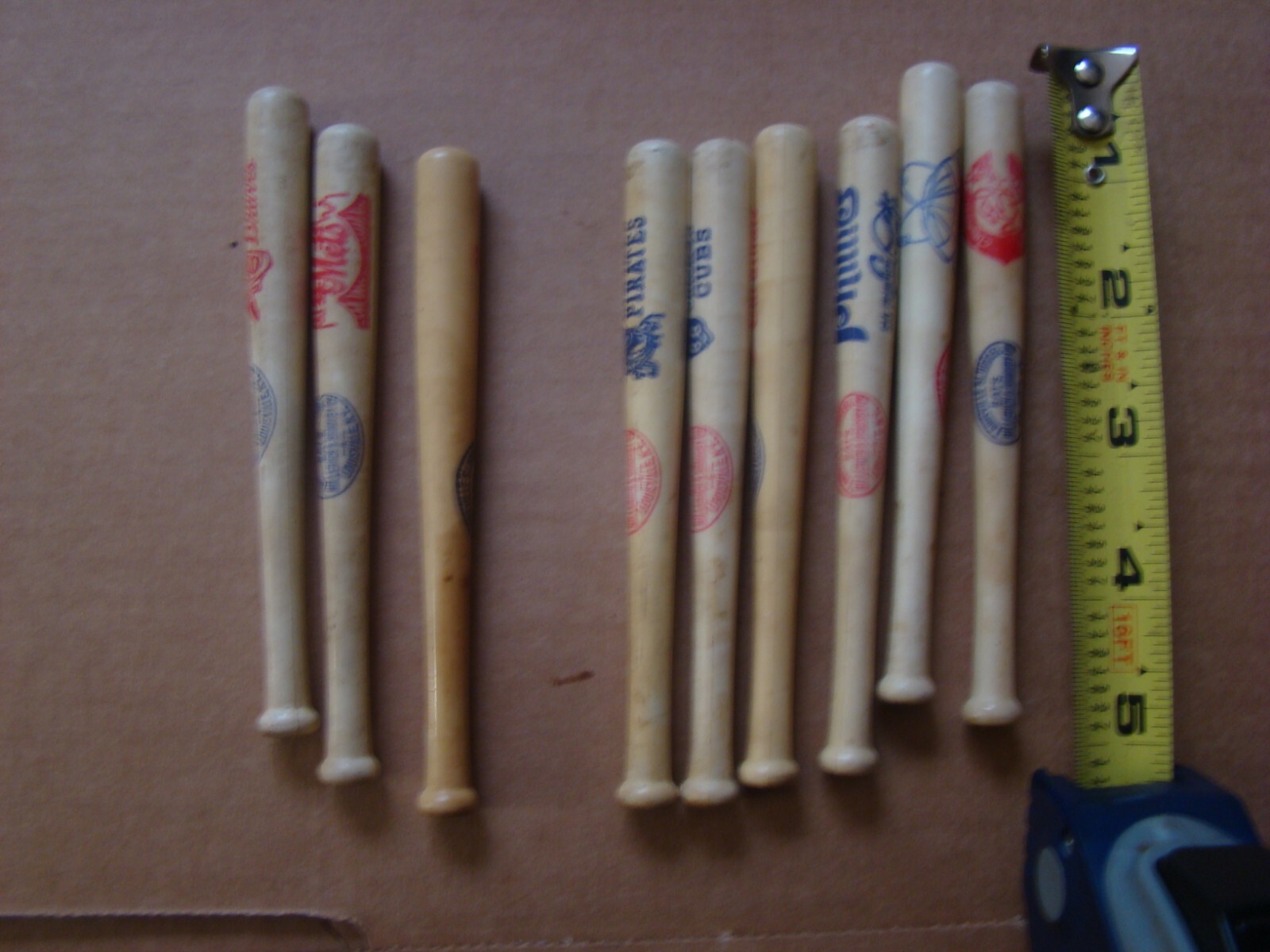 Lot of 9 VINTAGE Miniature Baseball Bats
