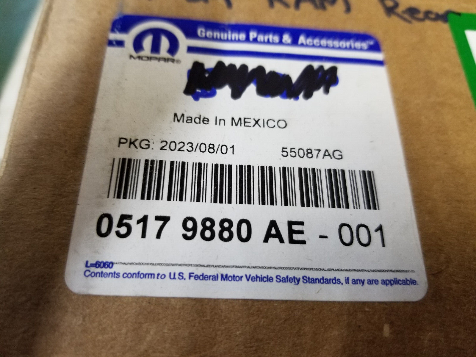 05179880AE OEM MOPAR RH FRONT PASSENGER BRAKE CALIPER 2002-2024 RAM 1500 CLASSIC - Picture 2 of 5