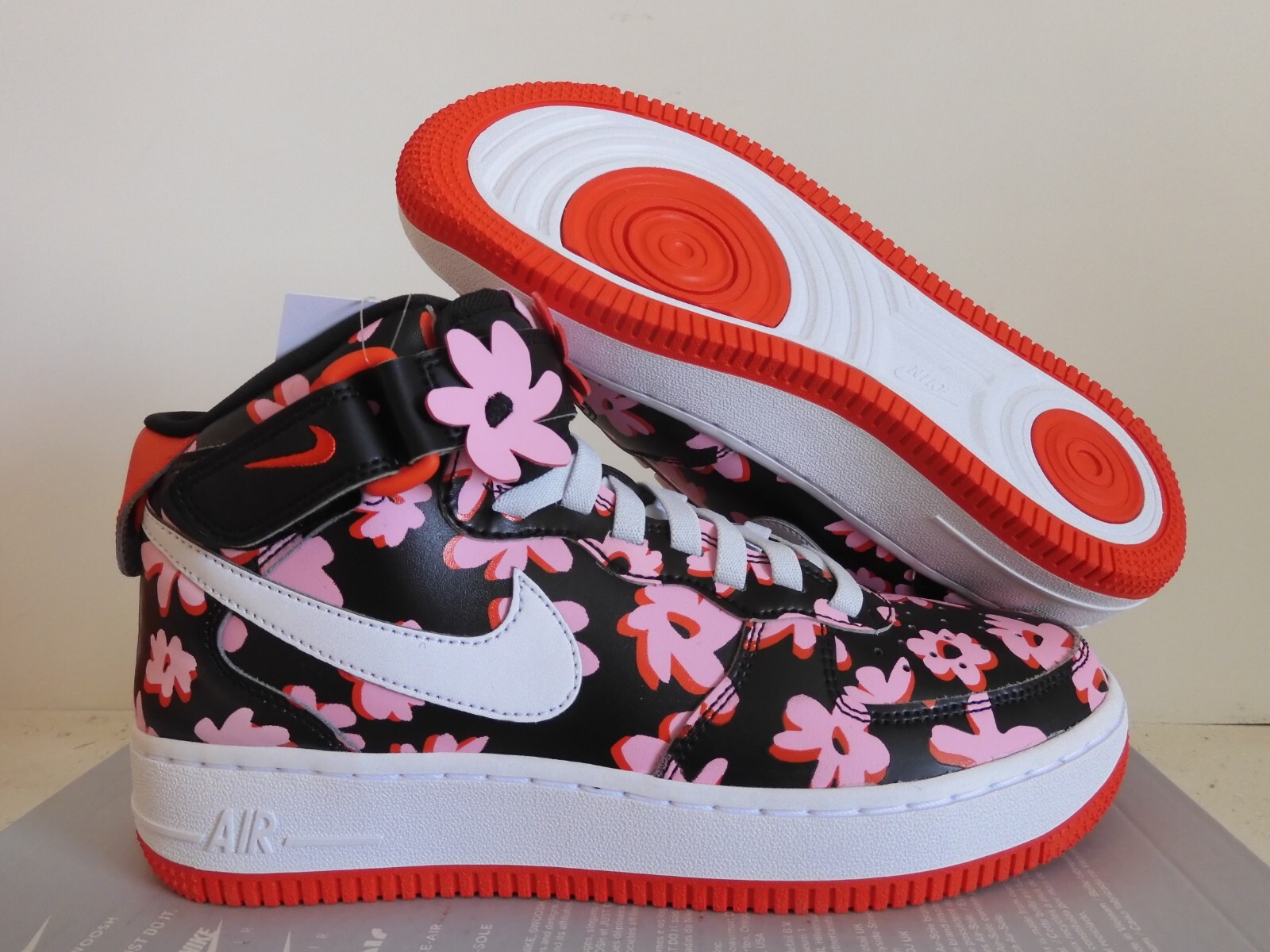 NIKE AIR FORCE 1 MID EASYON SE (GS) BLACK-PINK SZ 6.5Y NIKE AIR FORCE 1 MID EASYON SE (GS) BLACK-PINK SZ 6.5Y