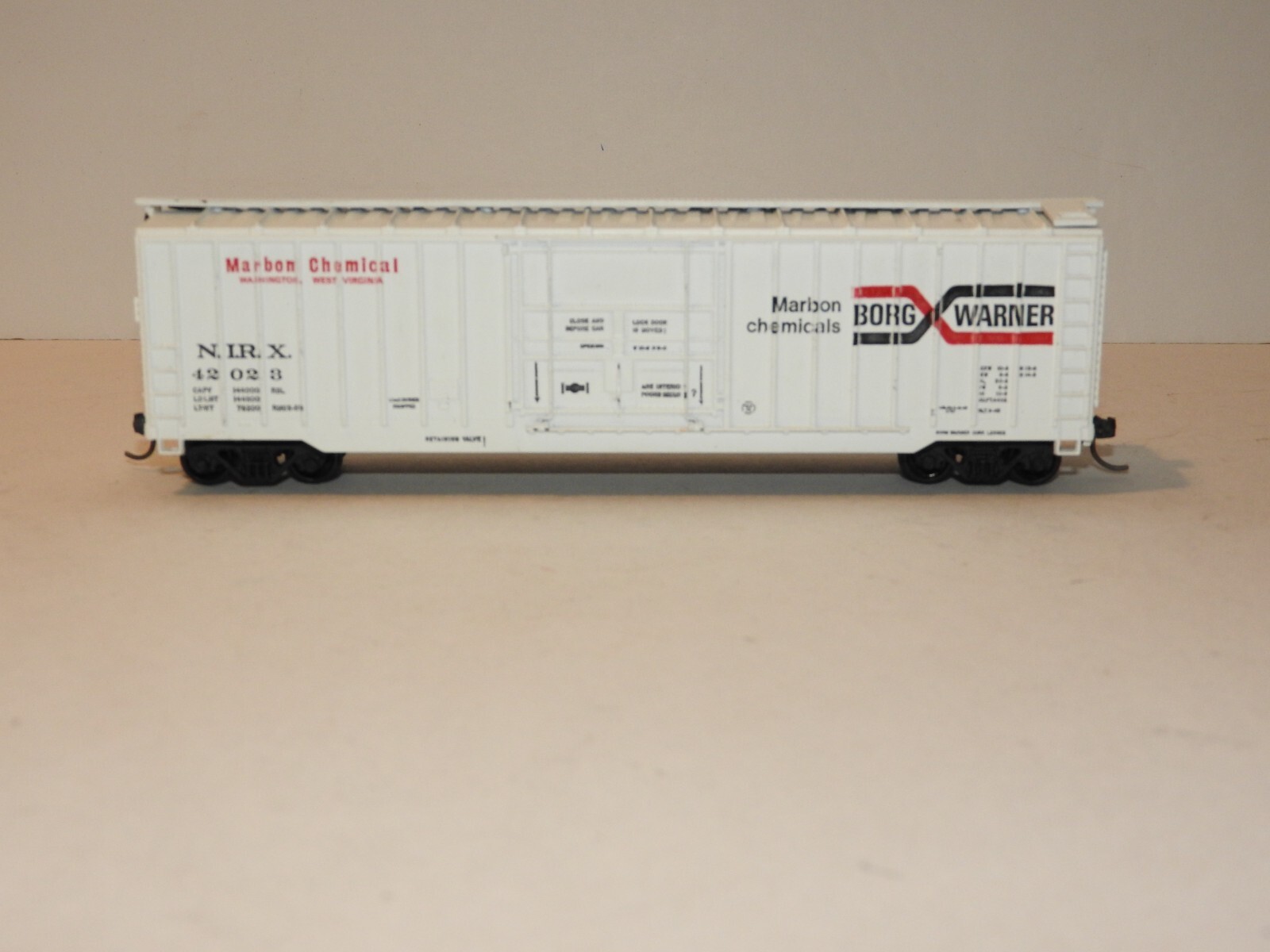 ホビーラジコン con-cor ho scale ATHEARN HO scale BORG WARNER NIRX #42023 BOX CAR 50' KADEE'S