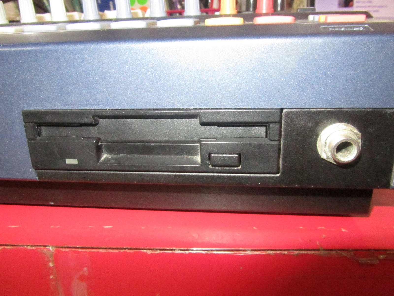 Yamaha SU700 Vintage Sampler - Tested/Works