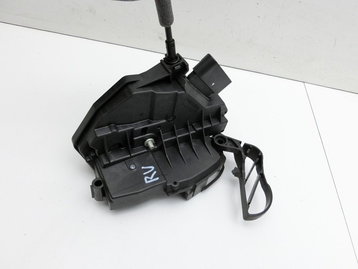 Ford Focus III 3 14-20 Kombi Türschloss m. ZV Stellmotor Rechts Vorne Ford Focus III 3 14-20 05.07.2017... Vorschau 4