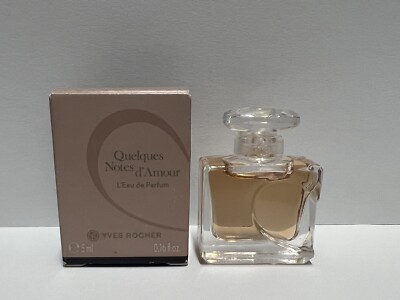 Yves Rocher QUELQUES NOTES D'AMOUR Eau De Perfume TRAVEL SIZE 0.16 oz MINI