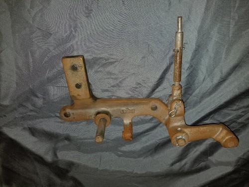 Stover K 1.5hp Hit Miss Gas Engine Wico EK Mag Trip Assembly 38K1, 37K1