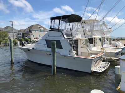 34' Silverton Conv 1983