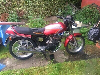 Honda CB125T Deluxe Motorcycle - RESTORATION PROJECT/SPARES OR REPAIRS
