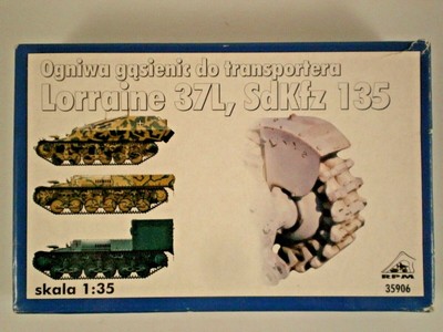RPM 35906 1/35 Plastic track links for Lorrain L37/38 Sd.Kfz.135