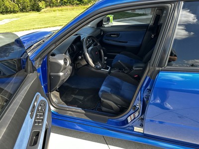 image 4 of interior