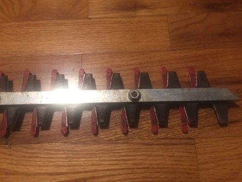 Little Wonder 2420-00-01 24Inch 120V Double Sided Electric Hedge Trimmer