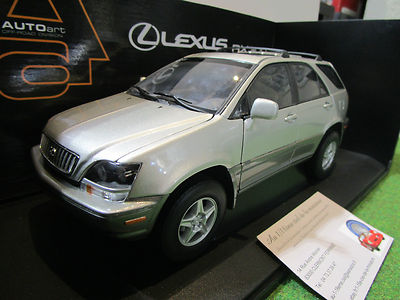LEXUS RX 300 gris argent 1/18 AUTOART 70031 voiture 4x4