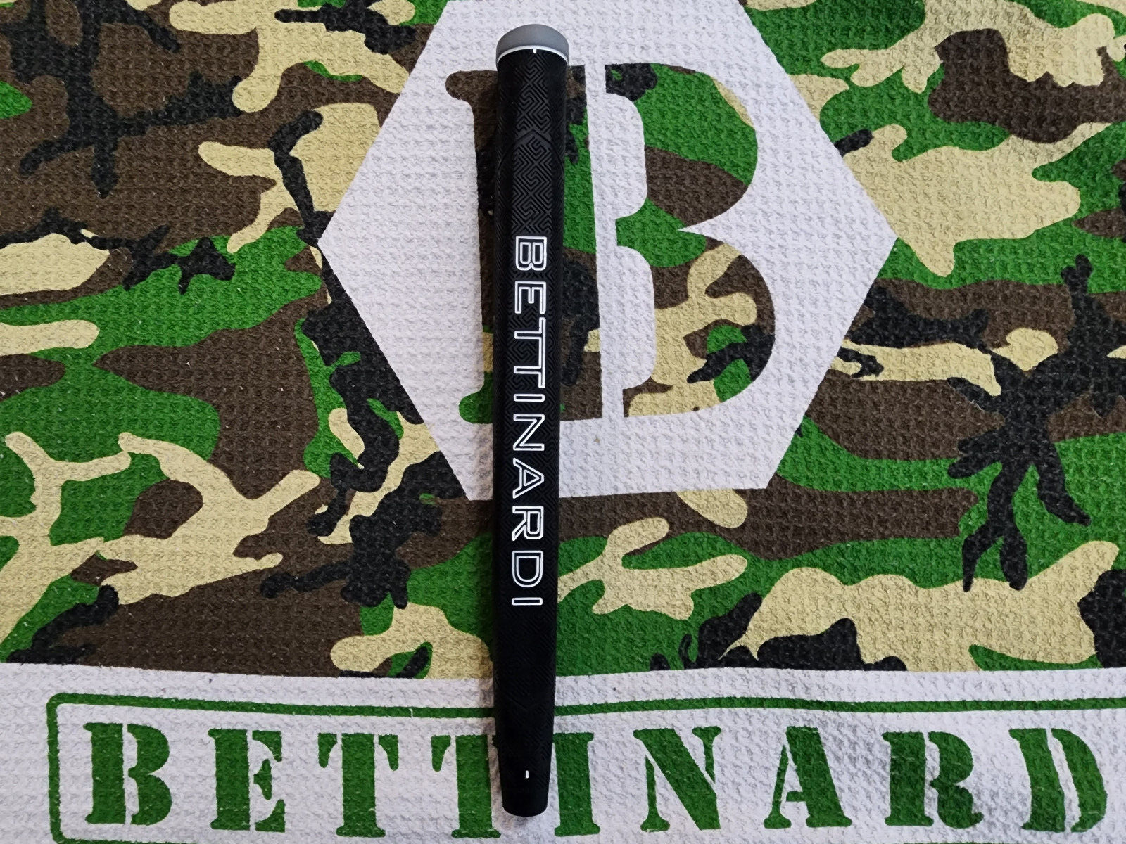 NEW BETTINARDI LAMKIN SINK FIT STANDARD DEEP ETCHED PUTTER GRIP 74G 10.25