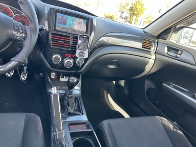 image 4 of interior