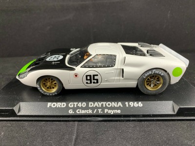 A2013 FLY FORD GT40 DAYTONA 1966 CLARK PAYNE 95 SLOT CAR 1:32