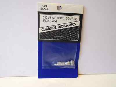 1:24 RDA-2434 CURBSIDE DIORAMICS V8 350 AIR COND. COMP X2 RARE SOC (KS28)