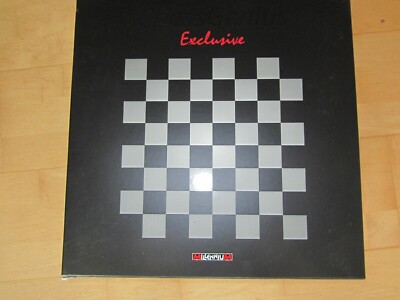 MILLENNIUM ChessGenius Exclusive M820 Schachcomputer mit Tasche