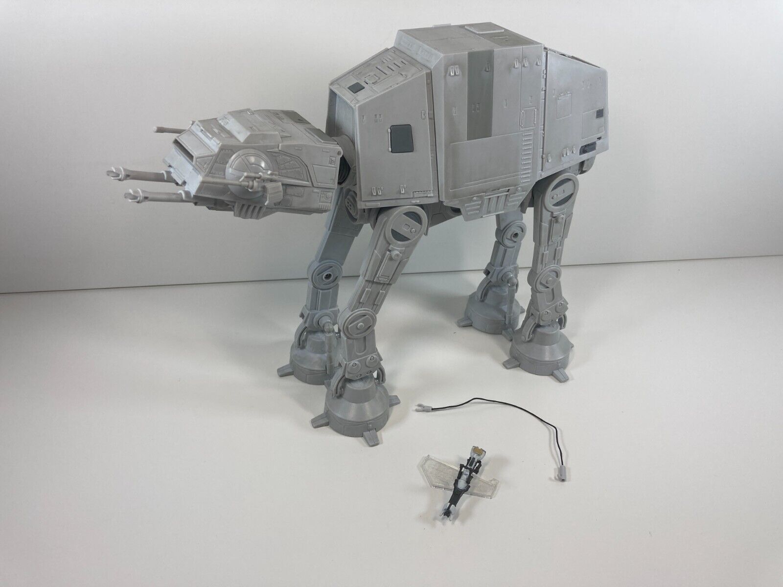 Star Wars Micro Galaxy Squadron AT-AT Electronics Work Weak Star Wars Micro Galaxy Squadron AT-AT Electronics Work Weak
