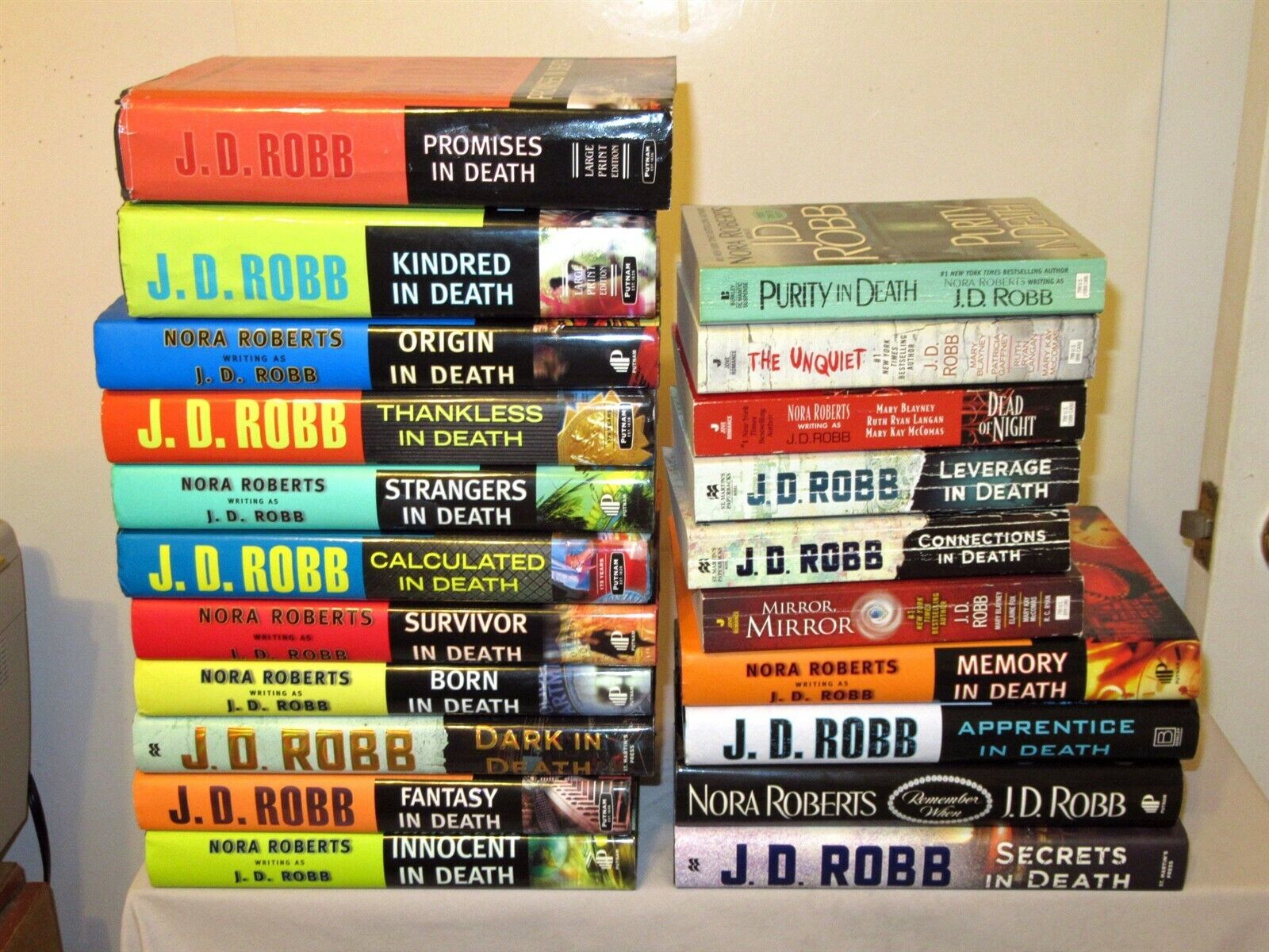 How many books are in the jd robb death series Lot 21 Hc Pb Book Nora Roberts As J D Robb In Death Lt Eve Dallas Series Ebay