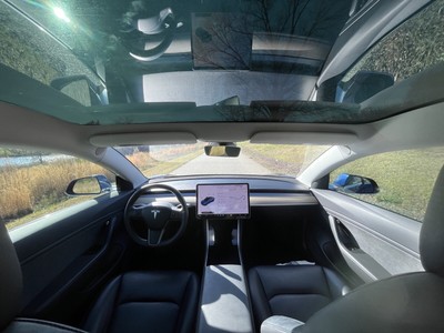 image 10 of interior