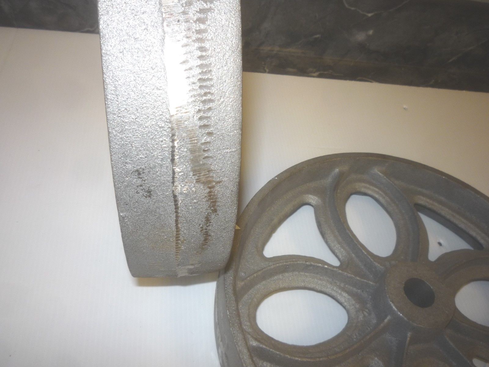 2  CAST IRON LINEBERRY WOOD FACTORY  WHEEL  CART  2 AXLE HANGER