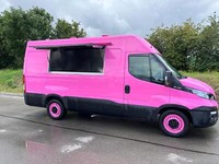 IVECO DAILY PINK MOBILE CATERING/KEBAB/BURGER/FOOD/COFFEE/ VAN FOR SALE