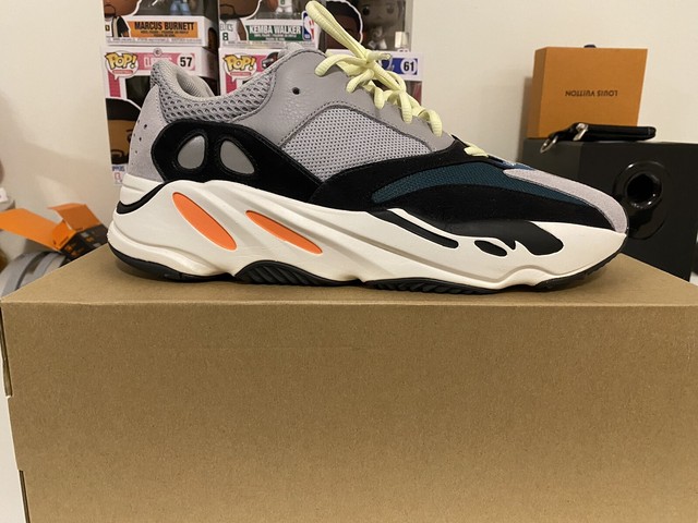 yeezy 700 46