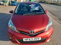 2013 Toyota Yaris 1.33 VVT-i SR 5dr HATCHBACK Petrol Manual