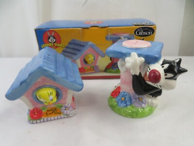 Looney Tunes SYLVESTER & TWEETY BIRD Salt & Pepper Shaker Gibson 2002 Home Tweet