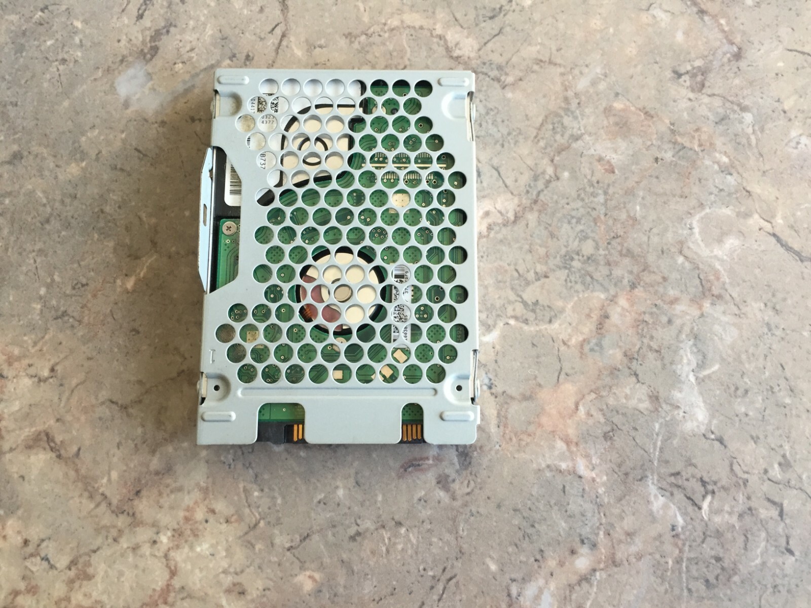 Sony Playstation 3 Seagate 80 GB hard drive includes Caddy 5400.2    7A