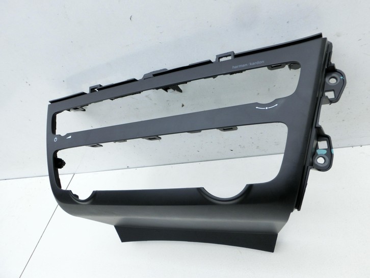 Kia Optima IV JF 15-18 Blende Einbaurahmen für Bedienteil Kia Optima IV JF 15-18 18.11.2016 84730-D4240WK... Vorschau 3