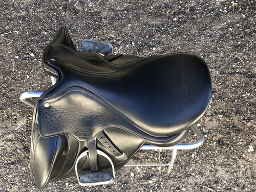 Bates Innova Dressage Saddle